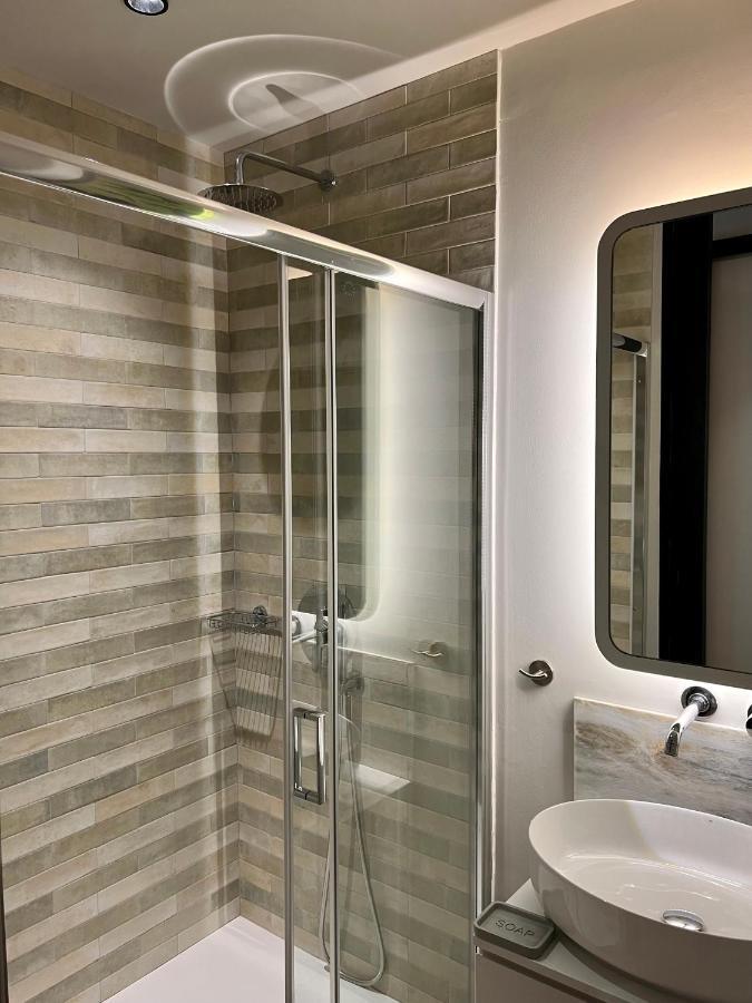 G&W Luxury Rooms Афіни Екстер'єр фото